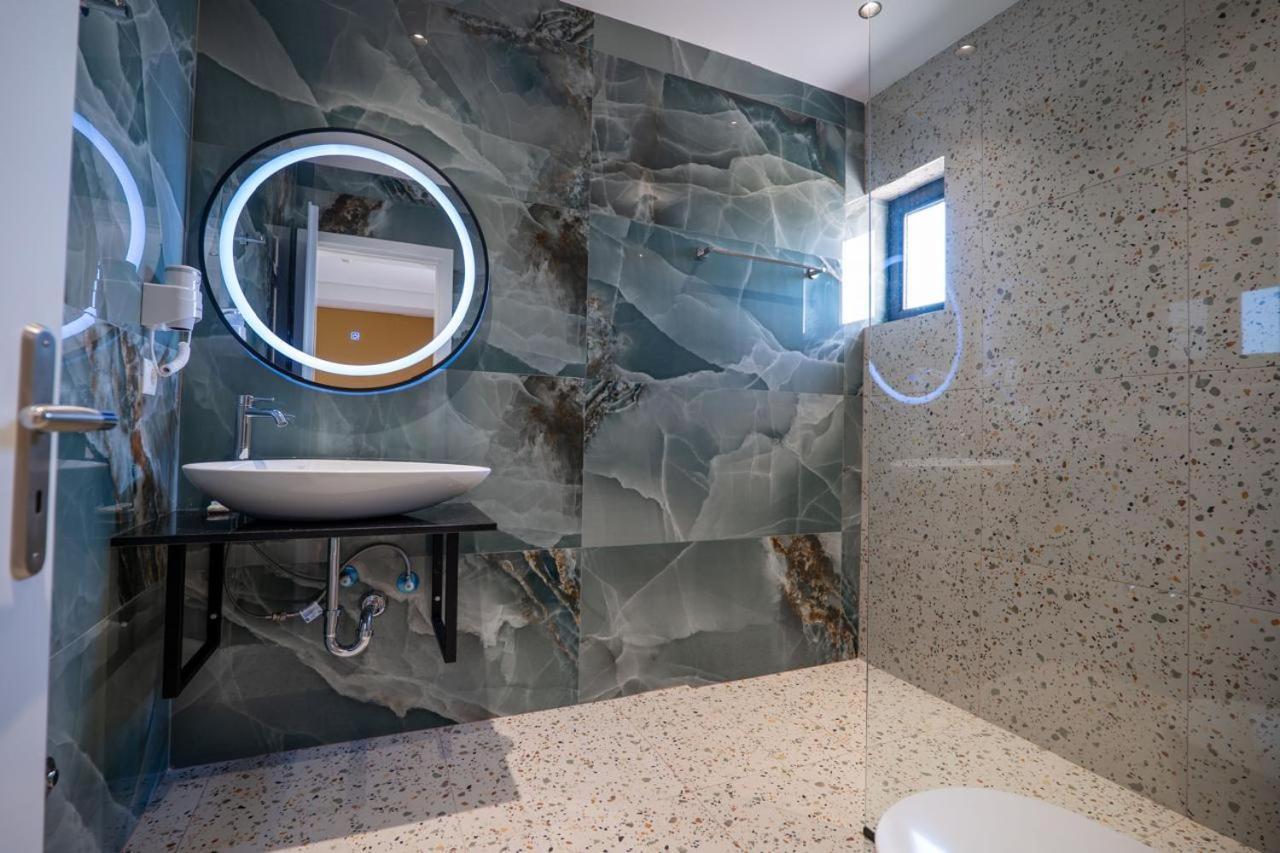 Juer Hotel Bajkaj Luaran gambar